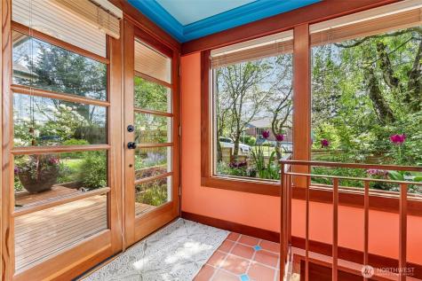 1514 NE 70th Street Seattle WA 98115