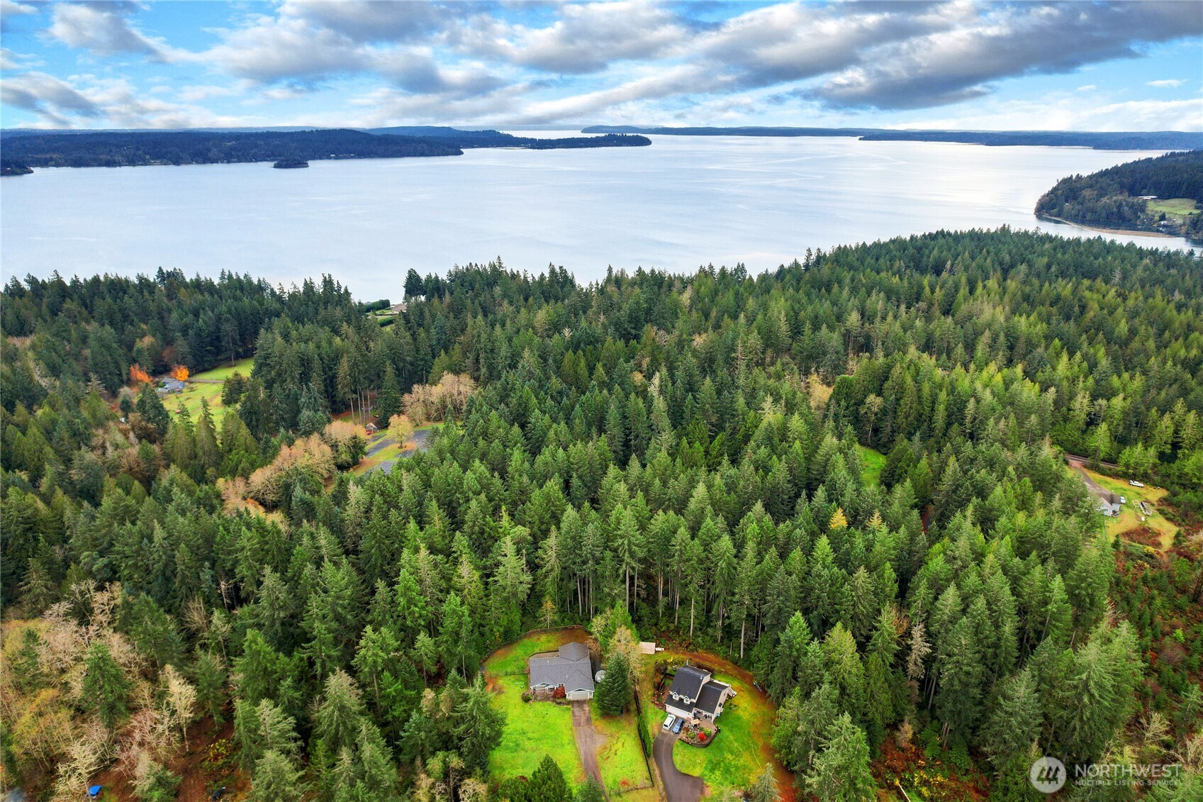 9818 138th Avenue NW Gig Harbor WA 98329
