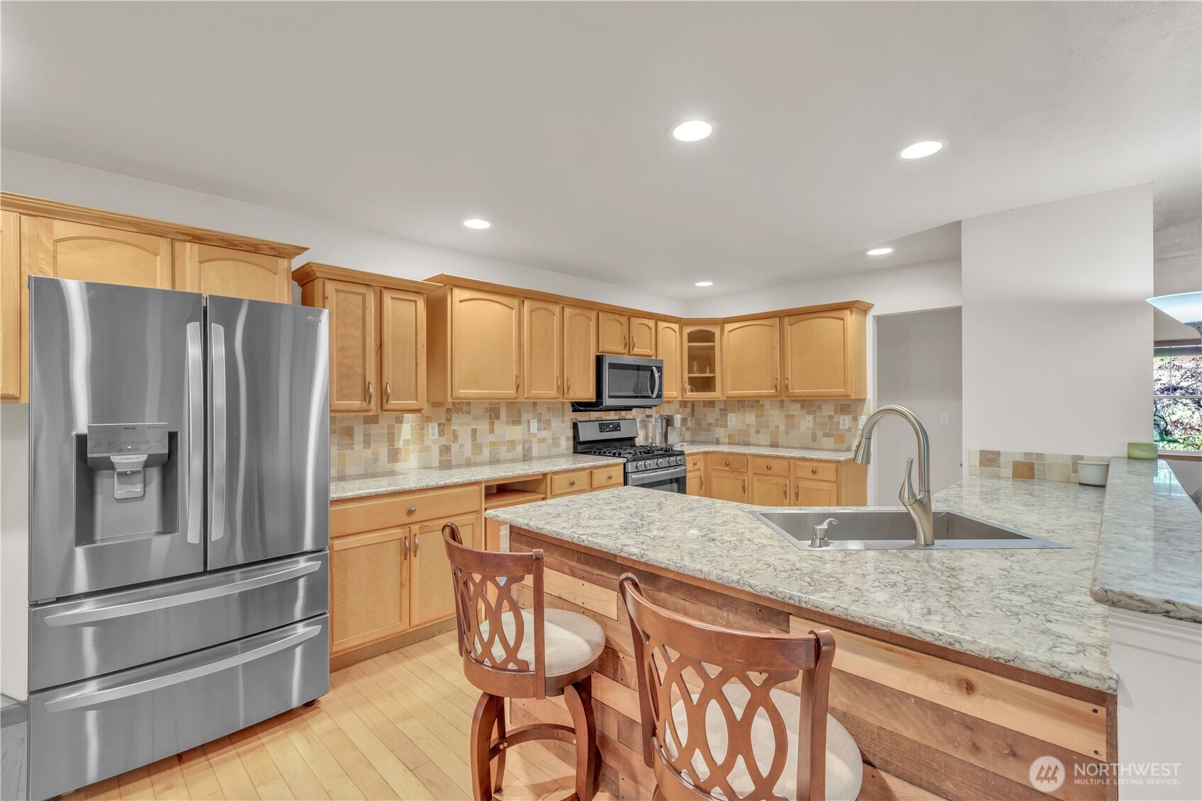 9818 138th Avenue NW Gig Harbor WA 98329