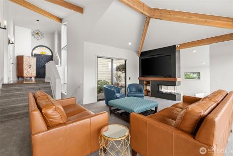 10901 Greendale Drive SW Lakewood WA 98498