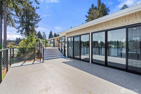 10901 Greendale Drive SW Lakewood WA 98498