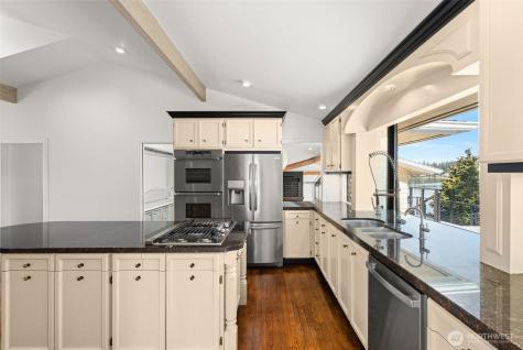 10901 Greendale Drive SW Lakewood WA 98498