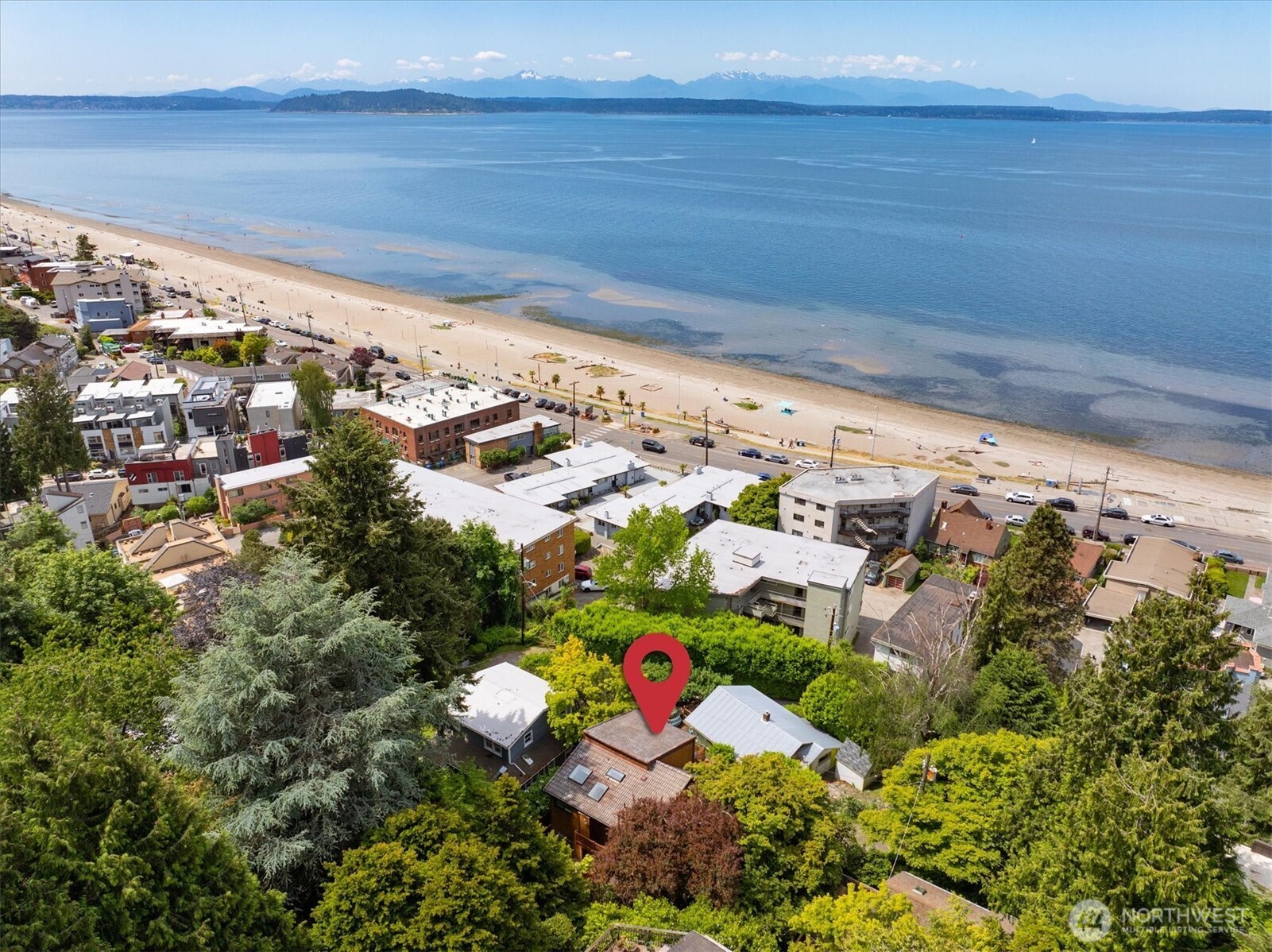 2364 Hobart Avenue SW Seattle WA 98116