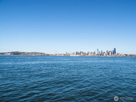 2364 Hobart Avenue SW Seattle WA 98116