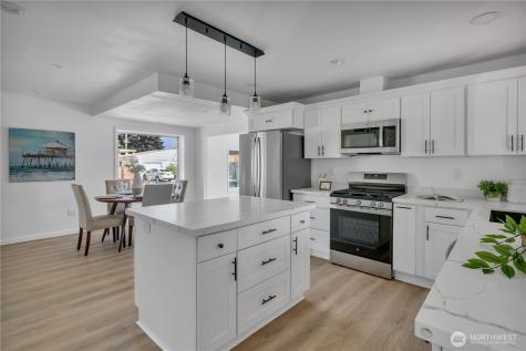 2516 S 70th Street Tacoma WA 98409
