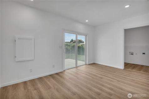 2516 S 70th Street Tacoma WA 98409