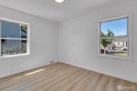2516 S 70th Street Tacoma WA 98409