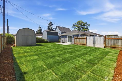 2516 S 70th Street Tacoma WA 98409