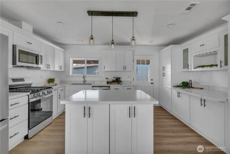 2516 S 70th Street Tacoma WA 98409