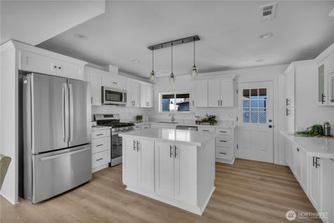 2516 S 70th Street Tacoma WA 98409