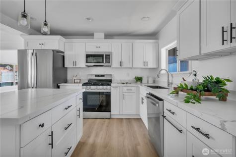 2516 S 70th Street Tacoma WA 98409