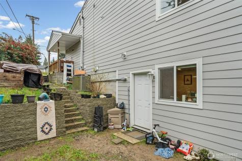 1702 S Mason Avenue Tacoma WA 98405