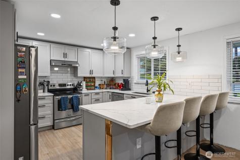 1702 S Mason Avenue Tacoma WA 98405