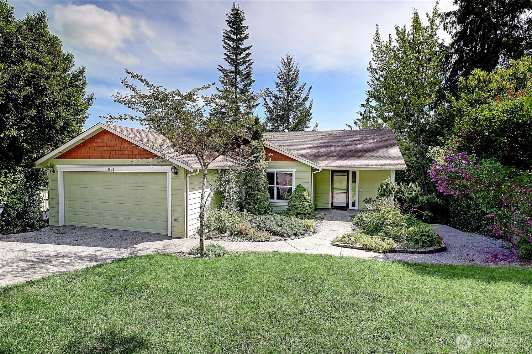 1881 Lake Drive Camano Island WA 98282