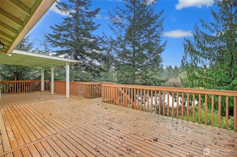 1881 Lake Drive Camano Island WA 98282
