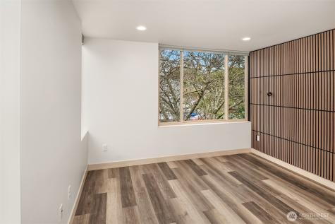 5616 California Avenue SW Seattle WA 98136