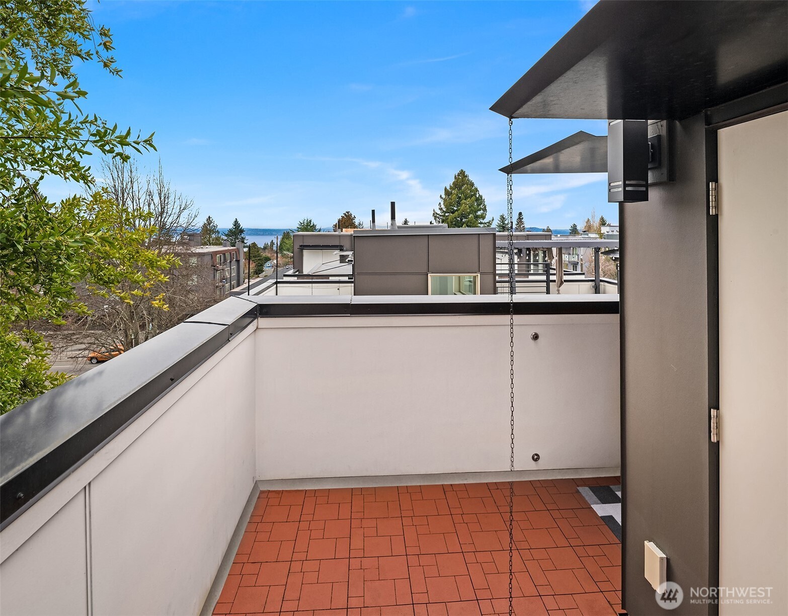 5616 California Avenue SW Seattle WA 98136