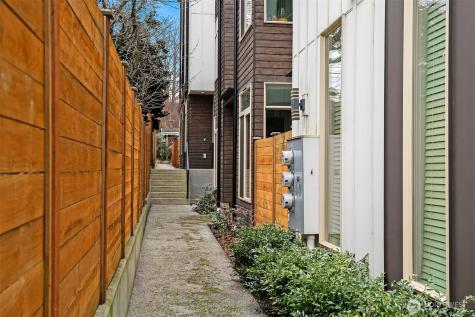 5616 California Avenue SW Seattle WA 98136