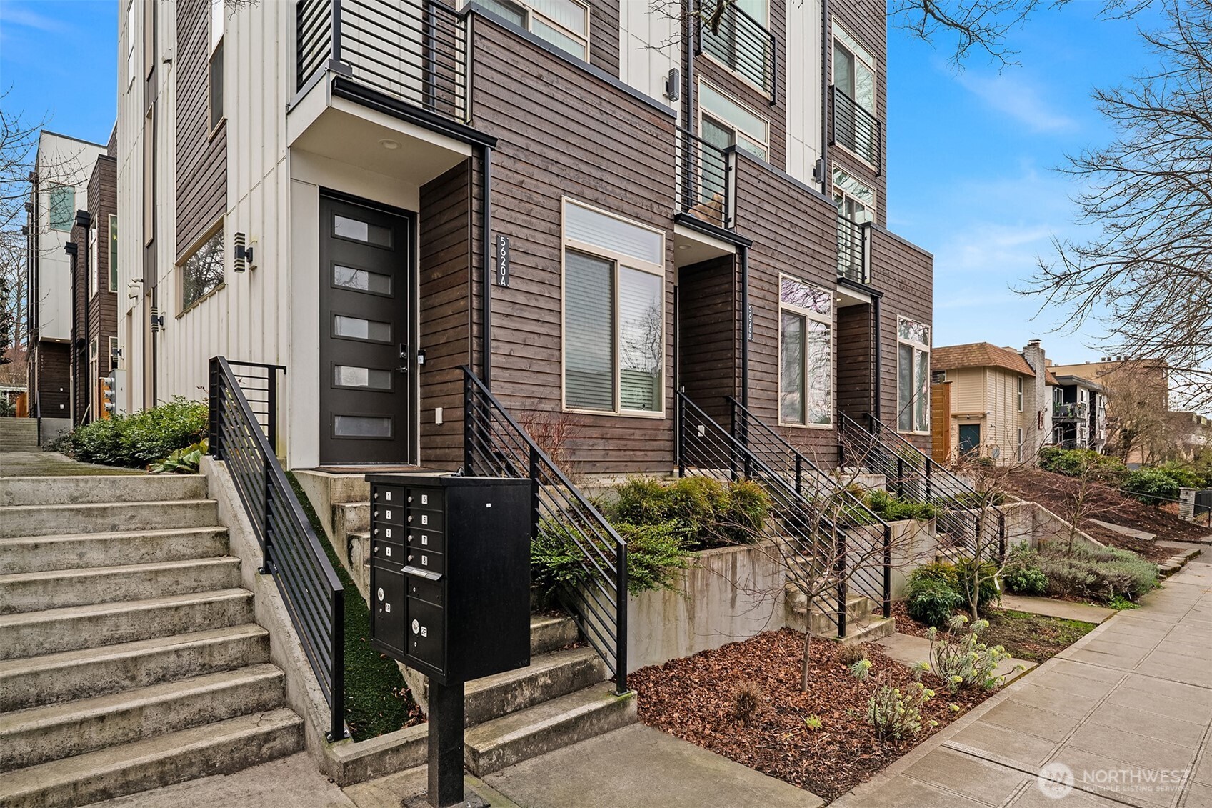 5616 California Avenue SW Seattle WA 98136