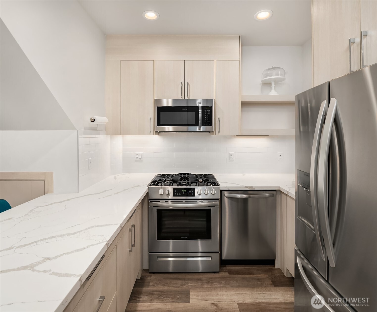 5616 California Avenue SW Seattle WA 98136
