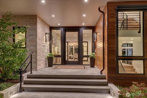 5632 NE 55th Street Seattle WA 98105
