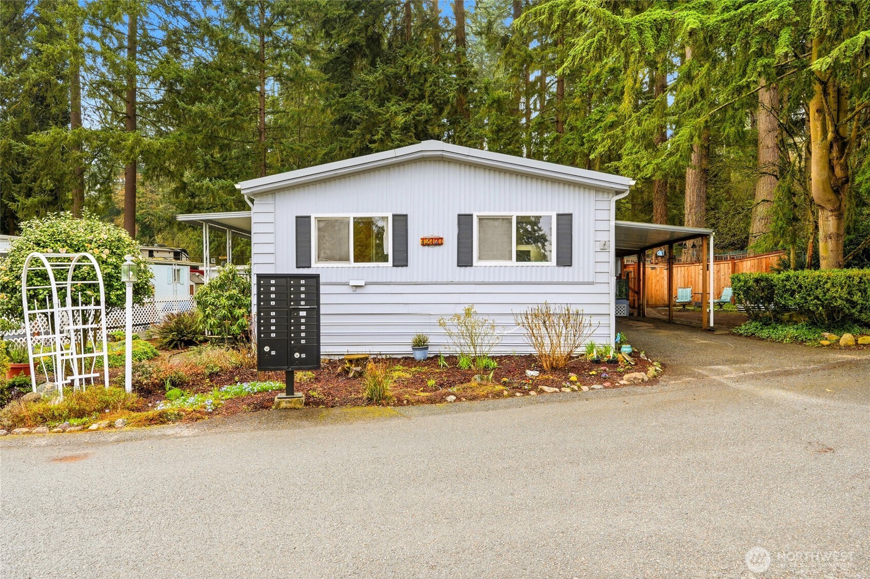 12727 112th Avenue E Puyallup WA 98374