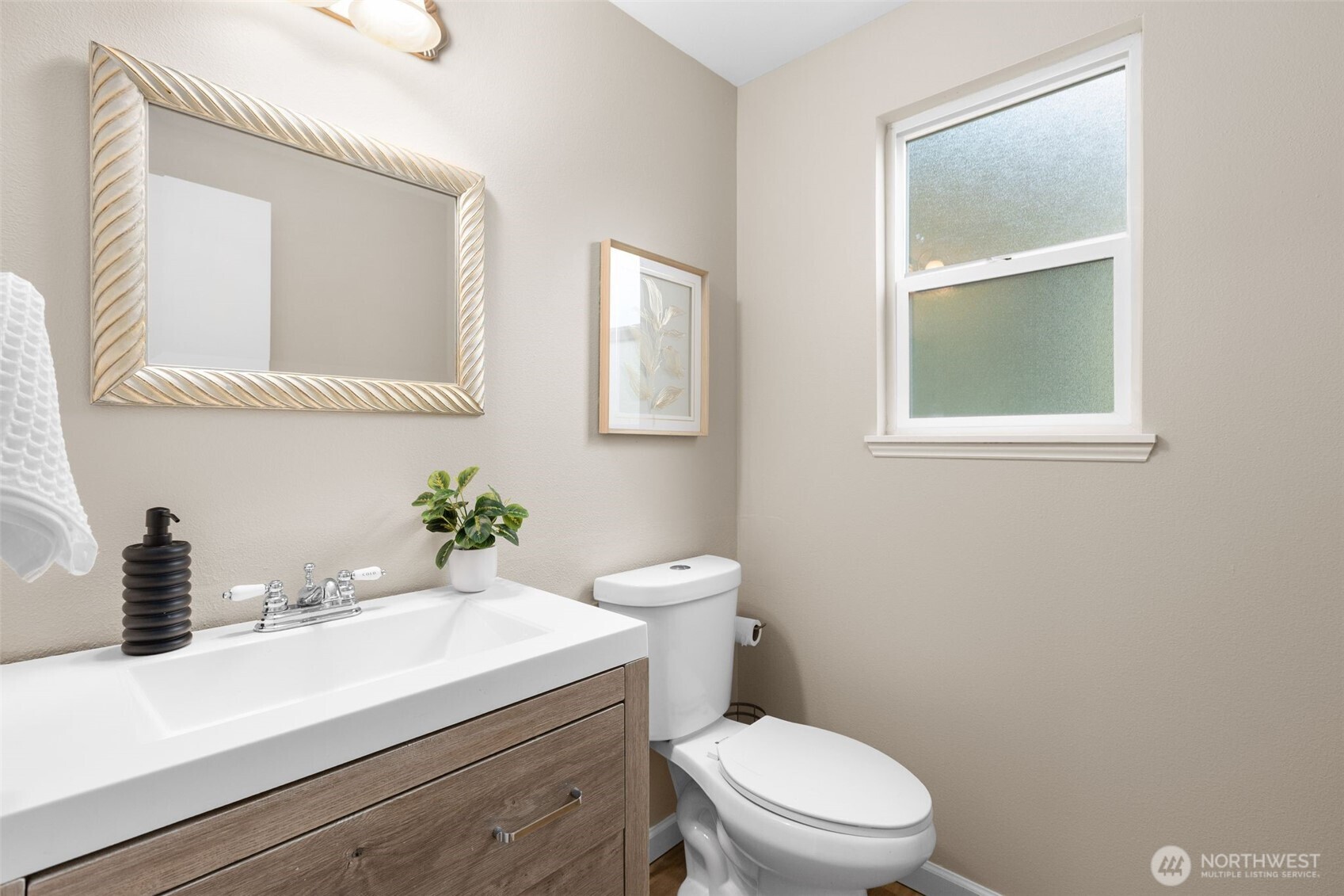20132 SE 258th Place Covington WA 98042