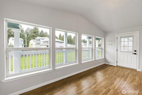 521 Military Road E Tacoma WA 98445