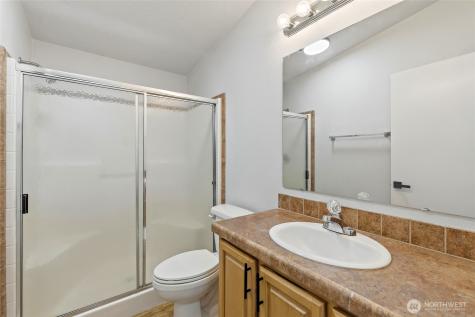521 Military Road E Tacoma WA 98445