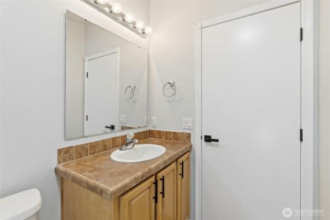 521 Military Road E Tacoma WA 98445