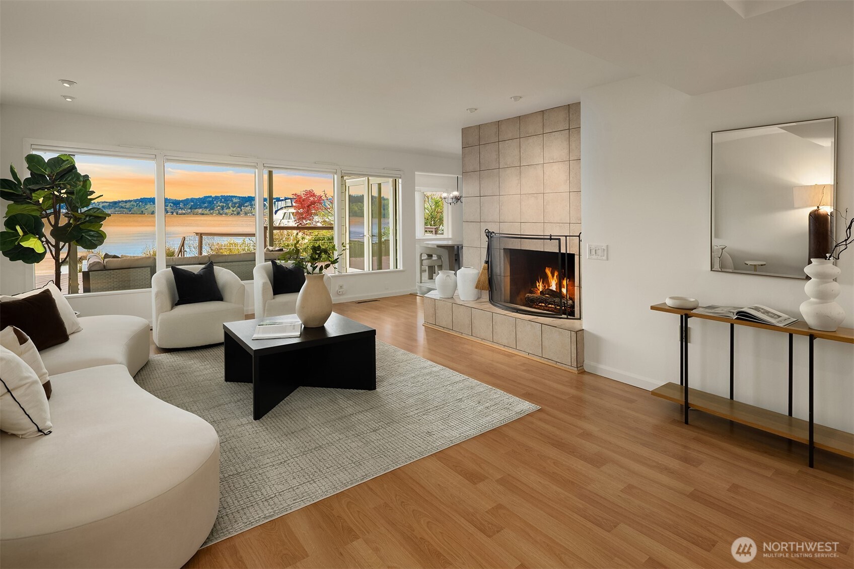 10624 Rainier Avenue S Seattle WA 98178