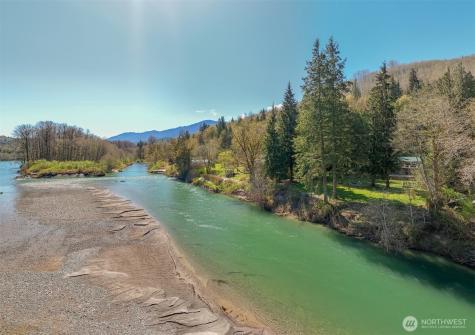 49487 Concrete Sauk Valley Road Concrete WA 98237