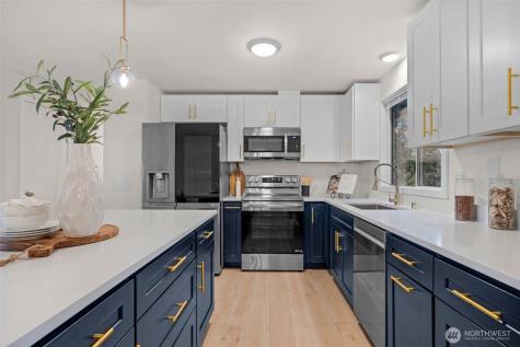 17414 Brook Boulevard Bothell WA 98021