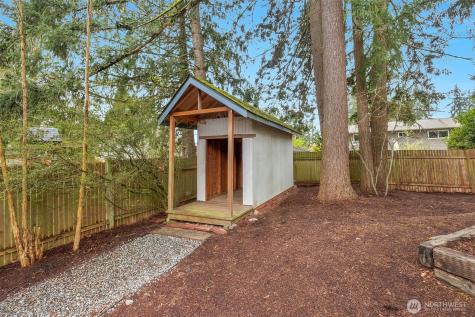 17414 Brook Boulevard Bothell WA 98021