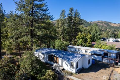 1221 Riverside Avenue Twisp WA 98856