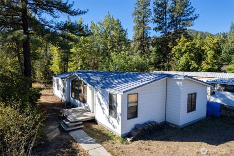 1221 Riverside Avenue Twisp WA 98856