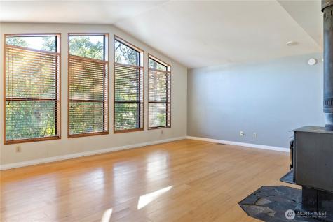 1221 Riverside Avenue Twisp WA 98856