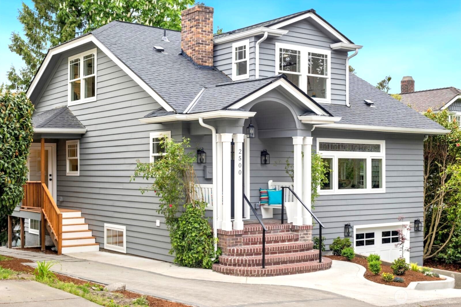 2500 Lorentz Place N Seattle WA 98109