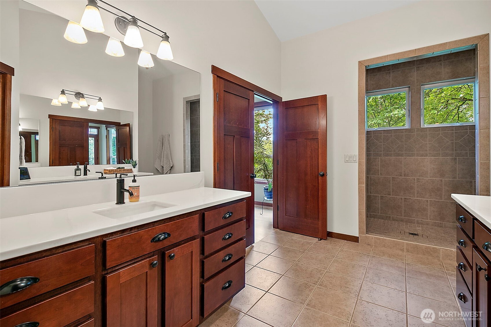 6407 282nd Avenue SE Issaquah WA 98027