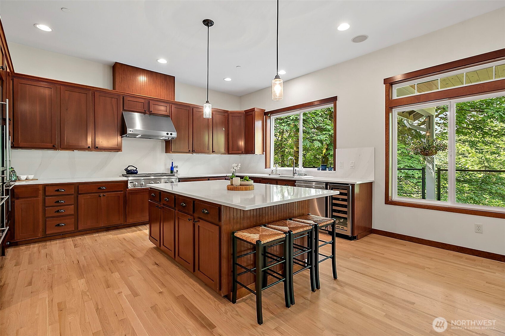 6407 282nd Avenue SE Issaquah WA 98027