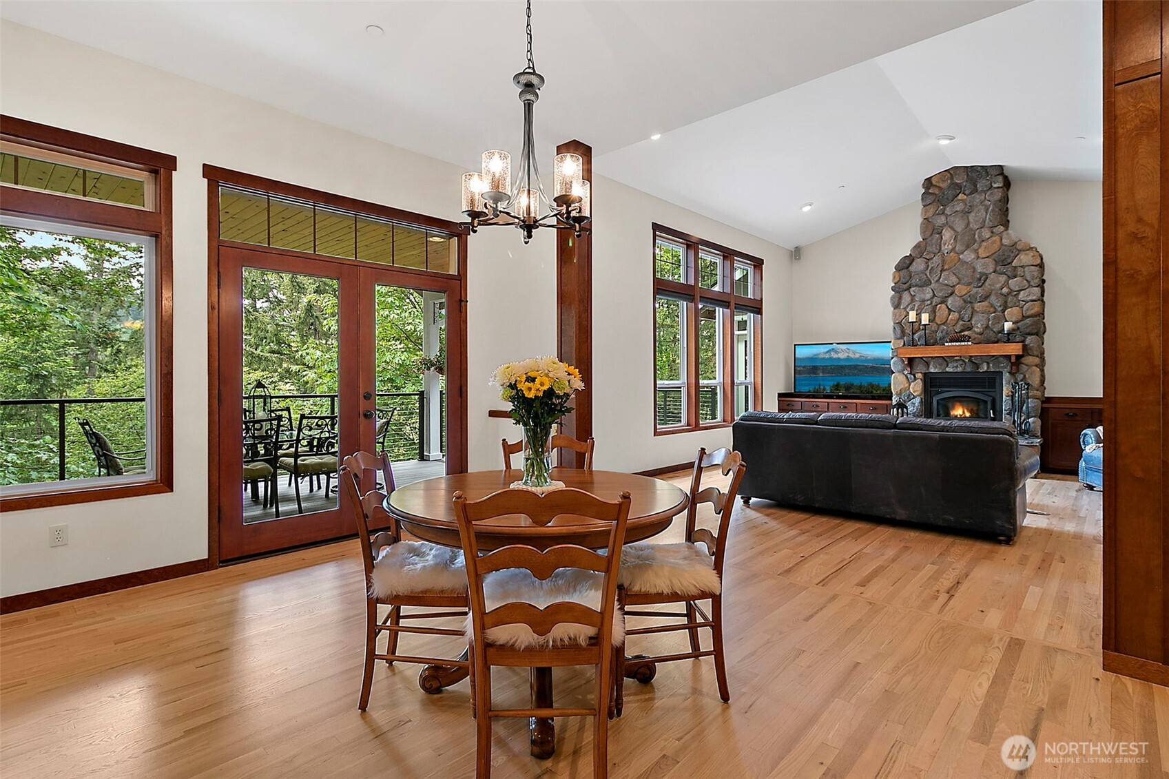 6407 282nd Avenue SE Issaquah WA 98027