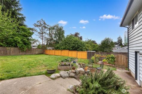 3915 S 248th Street Kent WA 98032
