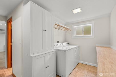 3915 S 248th Street Kent WA 98032