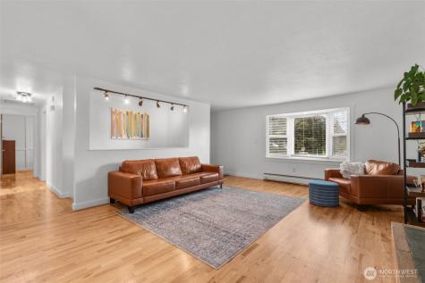 3915 S 248th Street Kent WA 98032