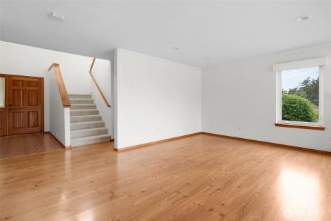 701 NW Krueger Street Coupeville WA 98239