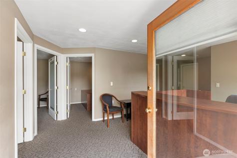 2321 Wheaton Way Bremerton WA 98310