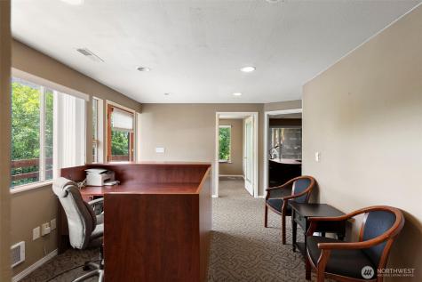 2321 Wheaton Way Bremerton WA 98310