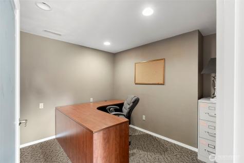 2321 Wheaton Way Bremerton WA 98310