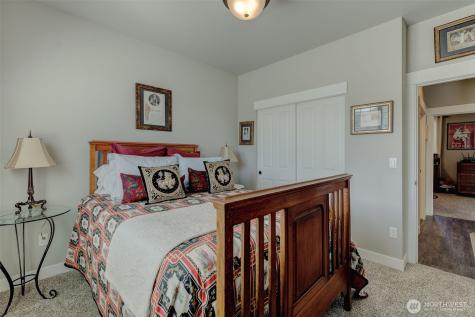 227 Pershing Circle Wenatchee WA 98801