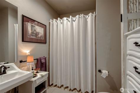 227 Pershing Circle Wenatchee WA 98801